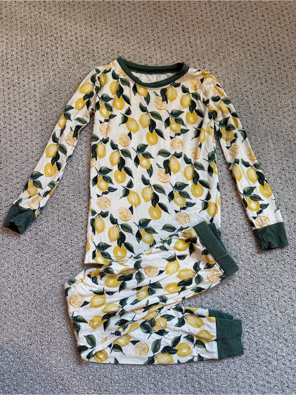 Little One Shop Lemon print pajamas 3T